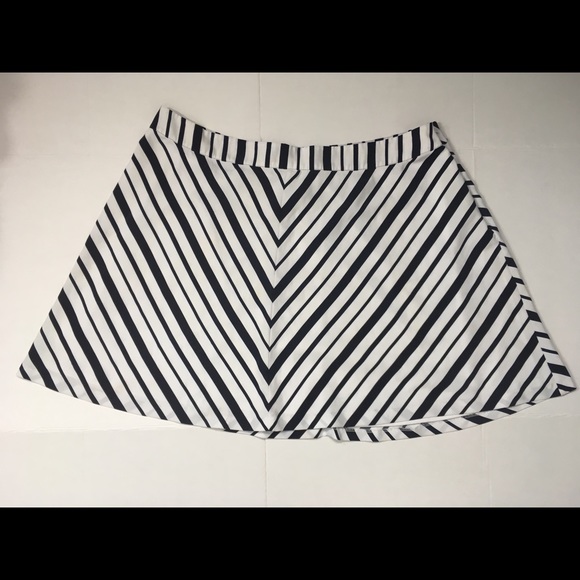 Lane Bryant Chevron Circle Skirt - Picture 4 of 6